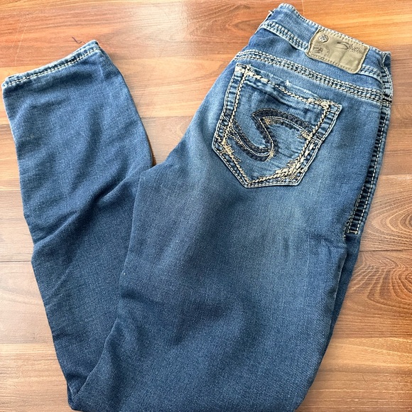 Silver Jeans - Picture 5 of 5